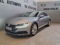 Usado VW Arteon Elegance 150 CV (110 kW) 2019 Gris / plata Utilitario