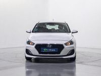 Usado Hyundai i30 120 CV (88 kW) 2019 Blanco Berlina