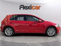 Usado VW Golf VII Advance 116 CV (85 kW) 2018 Rojo Utilitario