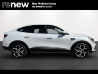 Usado Renault Arkana Zen 140 CV (102 kW) 2022 Blanco SUV