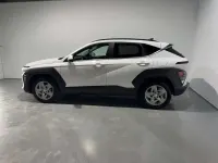 Usado Hyundai Kona 120 CV (88 kW) 2024 Blanco SUV