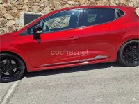 Usado Renault Clio IV 200 CV (147 kW) 2015 Rojo Berlina