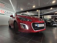 Usado Peugeot 308 CC Allure 155 CV (114 kW) 2011 Rojo Descapotable