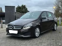 Usado Mercedes B180 109 CV (80 kW) 2015 Marrón Monovolumen