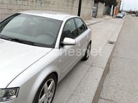 Usado Audi A4 180 CV (132 kW) 2001 Gris / plata Berlina