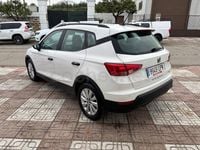 Usado Seat Arona Style Plus 90 CV (66 kW) 2021 Blanco SUV