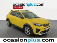Usado Kia Stonic 100 CV (73 kW) 2023 Amarillo SUV