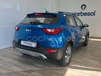 Usado Kia Stonic 100 CV (73 kW) 2020 Azul SUV