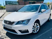 Usado Seat Leon Style 115 CV (84 kW) 2019 Blanco Familiar