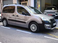 Usado Peugeot TePee Style 99 CV (72 kW) 2017 Gris Van