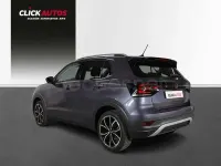Usado VW T-Cross Sportline 110 CV (80 kW) 2023 Gris / plata SUV