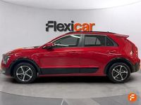 Usado Kia Niro 141 HP (103 kW) 2023 Vermelho SUV