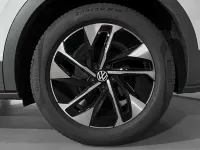 Begagnad VW ID.4 Pro 150 kW (204 HK) 2024 Vit SUV