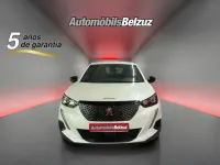 Usado Peugeot 2008 Active 101 CV (74 kW) 2023 Blanco SUV