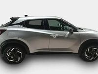 Usado Nissan Juke N-Connecta 114 CV (83 kW) 2023 Diamond silver (metalizado) SUV