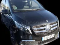 Usado Mercedes V300 Avantgarde 239 CV (175 kW) 2023 Negro Monovolumen