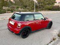 Usado Mini Cooper D 110 CV (80 kW) 2009 Rojo Utilitario