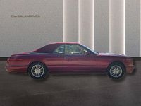 Usado Bentley Azure Mulliner 420 CV (308 kW) 1999 Rojo metalizado Descapotable
