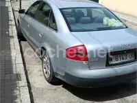 Usado Audi A6 165 CV (121 kW) 1997 Gris / plata Berlina