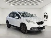 Usado Peugeot 2008 Style 100 CV (73 kW) 2015 Blanco SUV