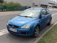 Usado Ford Focus Trend 115 CV (84 kW) 2007 Azul Berlina