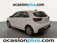 Usado Kia Rio 101 CV (74 kW) 2019 Blanco Utilitario