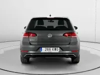 Usado VW Golf VII Advance 115 CV (84 kW) 2019 Gris Utilitario
