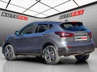 Usado Nissan Qashqai Visia 116 CV (85 kW) 2021 Gris SUV