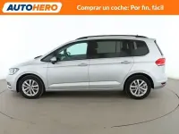 Usado VW Touran Advance 115 CV (84 kW) 2017 Gris Monovolumen