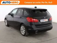 Usado BMW 225 Active Tourer Comfort Edition 224 CV (164 kW) 2021 Negro Monovolumen