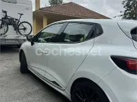 Usado Renault Clio IV Trophy 220 CV (161 kW) 2017 Blanco Berlina