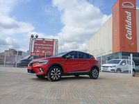 Usado Renault Captur Techno 90 CV (66 kW) 2024 Rojo SUV