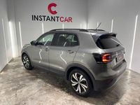 Usado VW T-Cross Advance 115 CV (84 kW) 2019 Gris / plata SUV