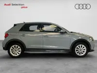 Usado Audi A1 110 CV (80 kW) 2023 Gris / plata SUV