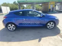 Usado Renault Mégane Dynamique 105 CV (77 kW) 2009 Azul Berlina