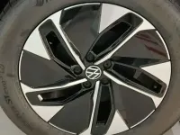 Usado VW ID.4 Pro 127 kW (174 CV) 2025 Azul SUV