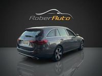 Usado Mercedes C220 200 CV (147 kW) 2022 Gris / plata Familiar