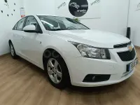 Usado Chevrolet Cruze LS 124 CV (91 kW) 2011 Blanco Berlina