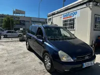 Usado Kia Carnival 185 CV (136 kW) 2010 Azul Monovolumen