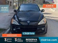 Usado Ssangyong (KGM) Kyron Limited 141 CV (103 kW) 2006 Negro SUV
