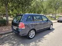 Usado Opel Zafira Cosmo 150 CV (110 kW) 2007 Azul Monovolumen