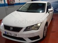 Usado Seat Leon Reference 115 CV (84 kW) 2019 Blanco Familiar