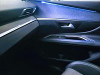 Usado Peugeot 5008 Allure 181 CV (133 kW) 2021 Blanco SUV