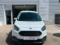 Usado Ford Tourneo Courier Ambiente 100 CV (73 kW) 2019 Blanco Monovolumen