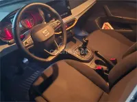 Usado Seat Ibiza Style Plus 110 CV (80 kW) 2021 Blanco Utilitario