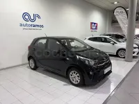 Usado Kia Picanto 67 CV (49 kW) 2019 Negro Utilitario