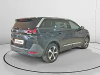 Usado Peugeot 5008 Allure 130 CV (95 kW) 2017 Negro SUV