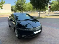 Usado Honda Civic Comfort 140 CV (102 kW) 2009 Negro Berlina