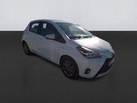 Usado Toyota Yaris Hybrid Active 100 CV (73 kW) 2019 Blanco Berlina