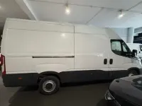 Usado Iveco Daily 160 CV (117 kW) 2022 Blanco Berlina